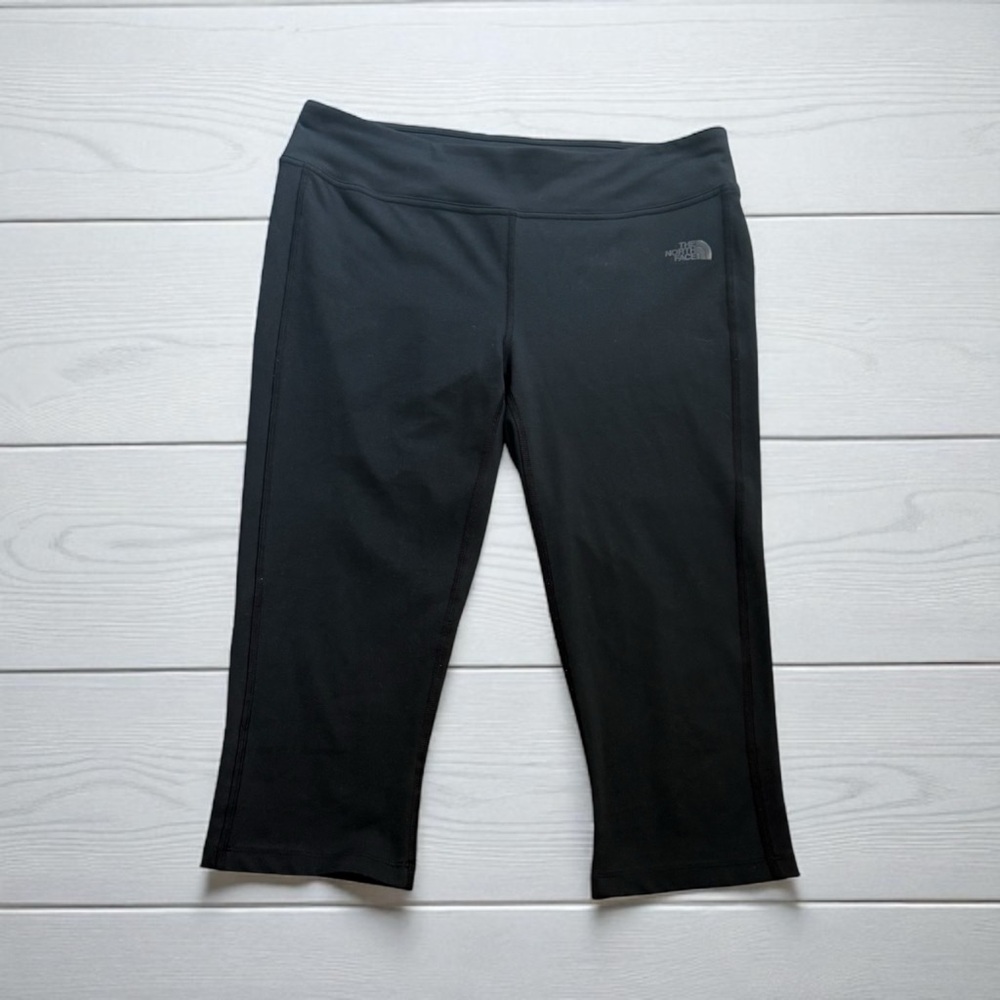 Women’s The North Face Cropped Black Leggings! Large!